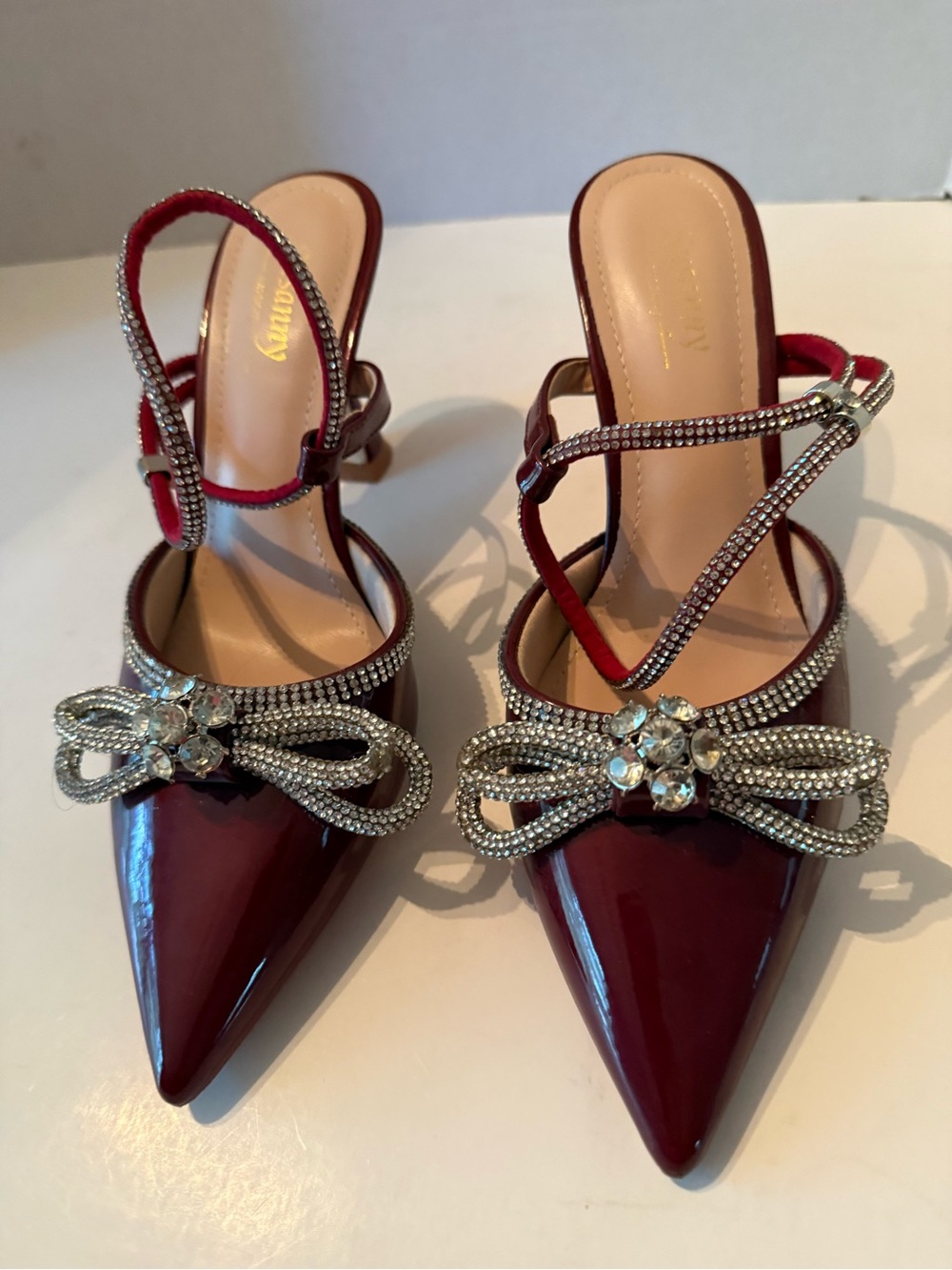 Susanny Cranberry Pointed Slingback Heels with Crystal Bow Accent Women’s 7